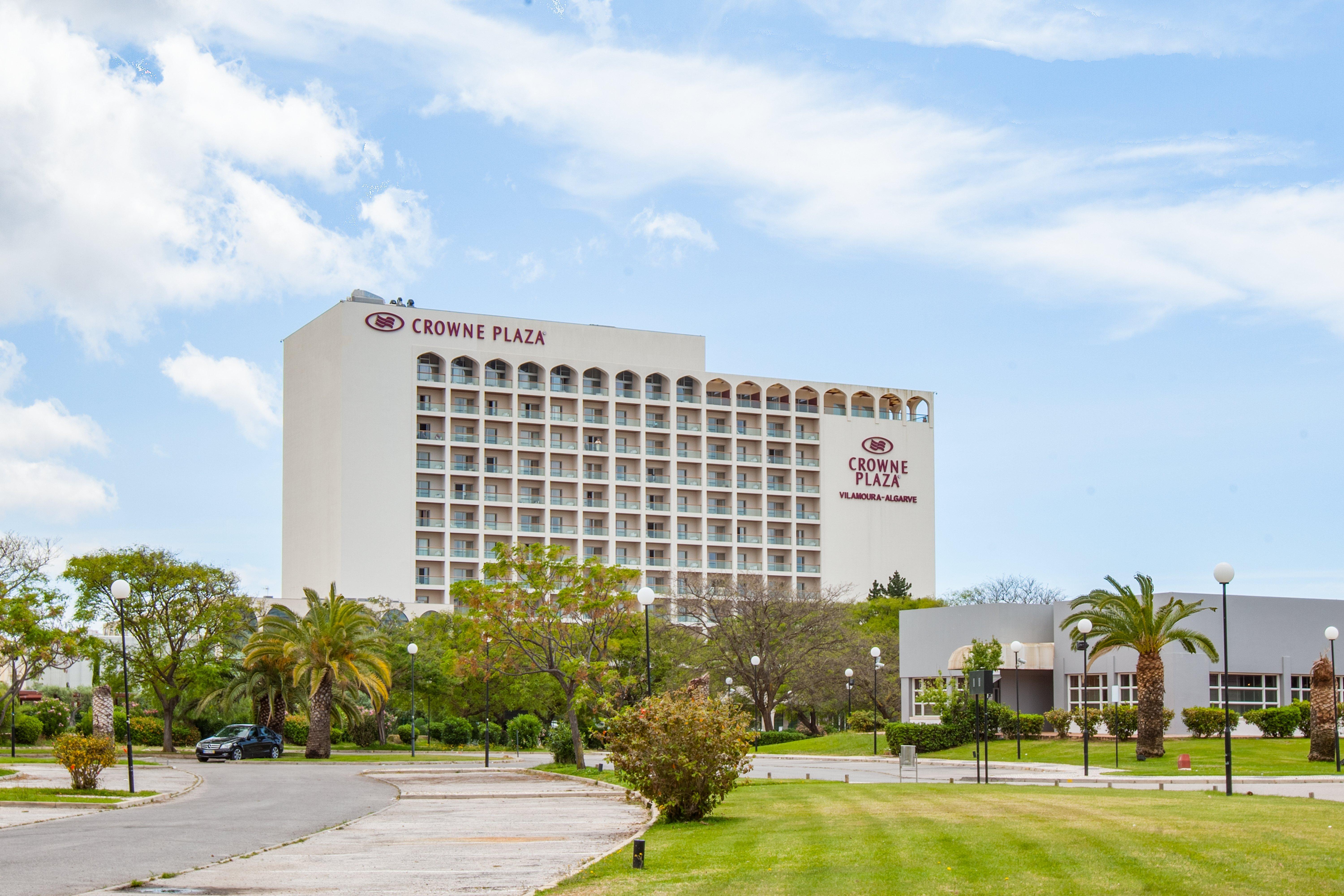 Crowne Plaza Vilamoura - Algarve By Ihg Eksteriør bilde The hotel in 2012