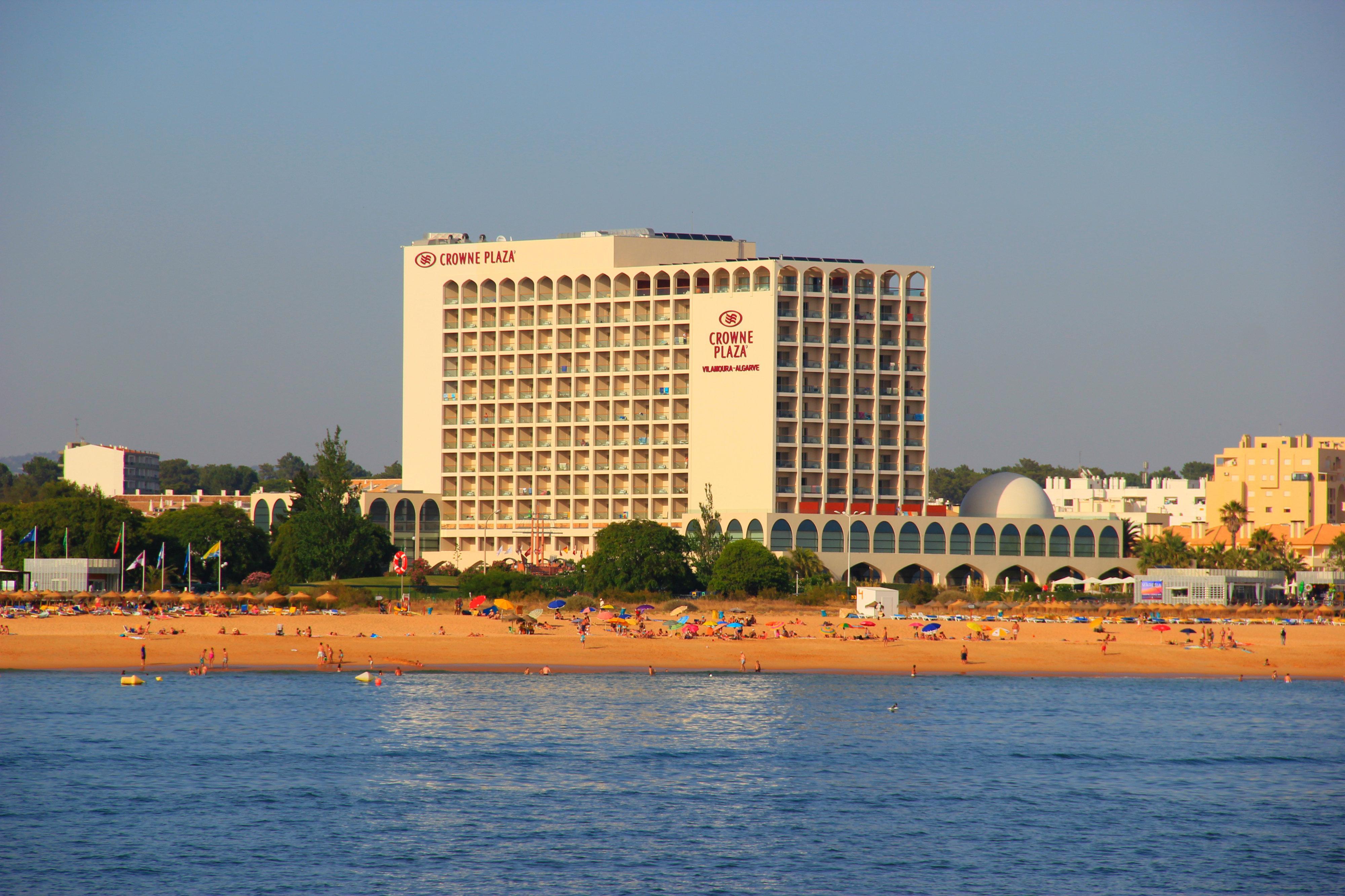 Crowne Plaza Vilamoura - Algarve By Ihg Eksteriør bilde The hotel in 2011