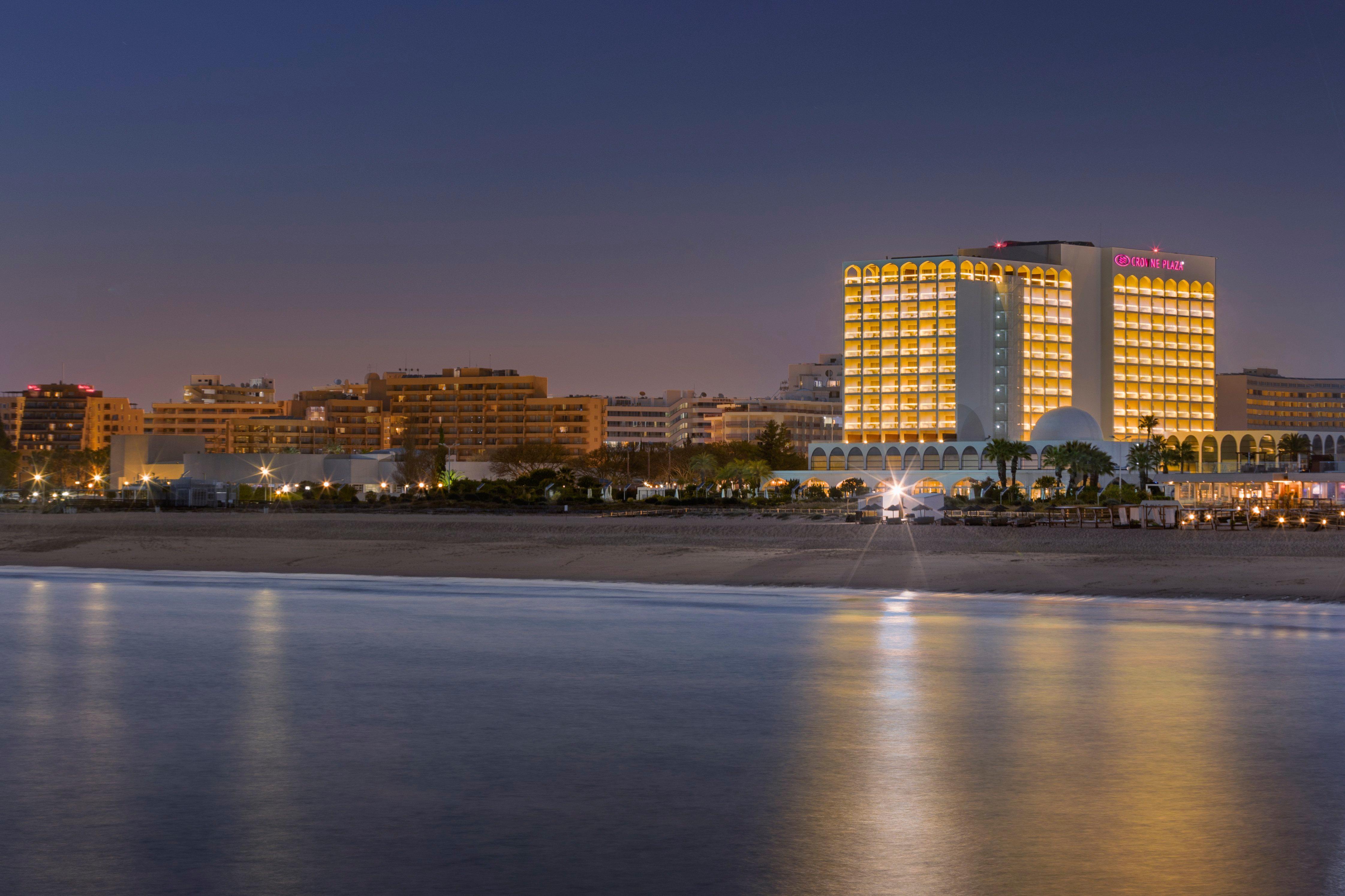 Crowne Plaza Vilamoura - Algarve By Ihg Eksteriør bilde Hilton Sharjah
